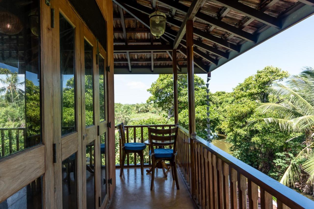 D Canal House Mirissa Exterior photo