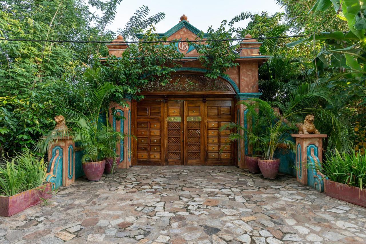 D Canal House Mirissa Exterior photo