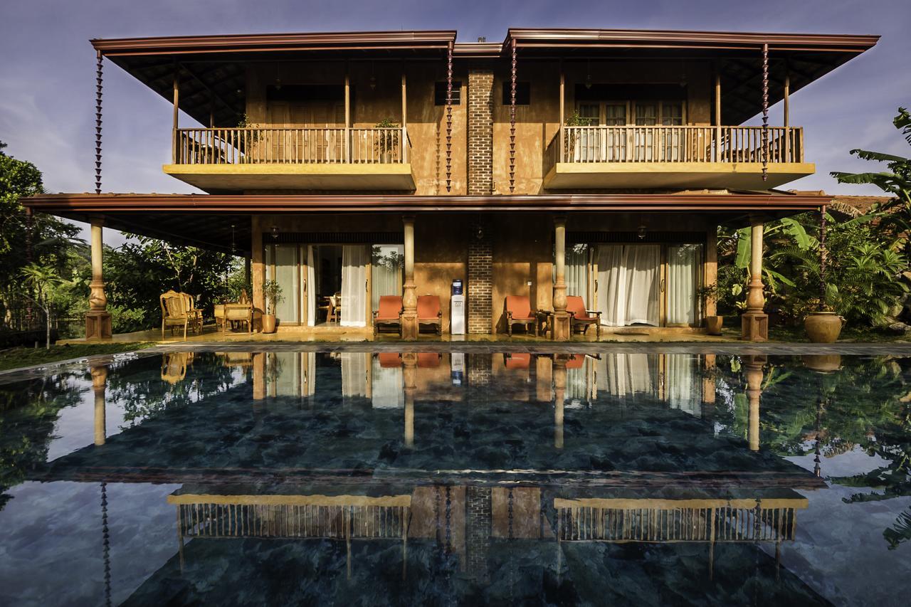 D Canal House Mirissa Exterior photo